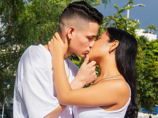 IsabelaAndMax - Live porn &amp; sex cam - 25771573