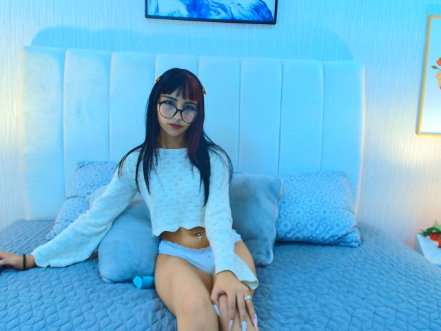 AmeliePavlova - Sexe cam en vivo - 25772821