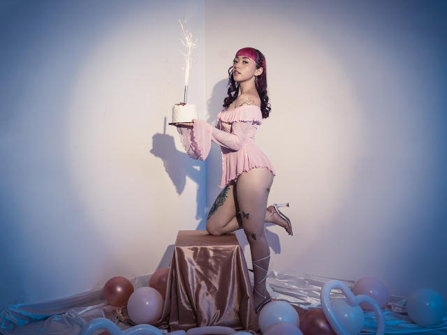 GigiVolkova - Live porn &amp; sex cam - 25772865