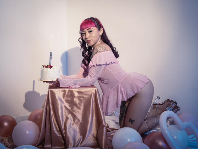 GigiVolkova - Live sexe cam - 25772869