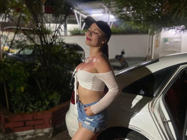 ValeryHarllow - Live porn &amp; sex cam - 25775245