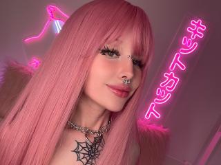 LaneyvilI - Live porn &amp; sex cam - 25776233