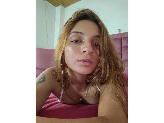 SaarahJones - ライブポルノ&amp;セックスカム - 25776417