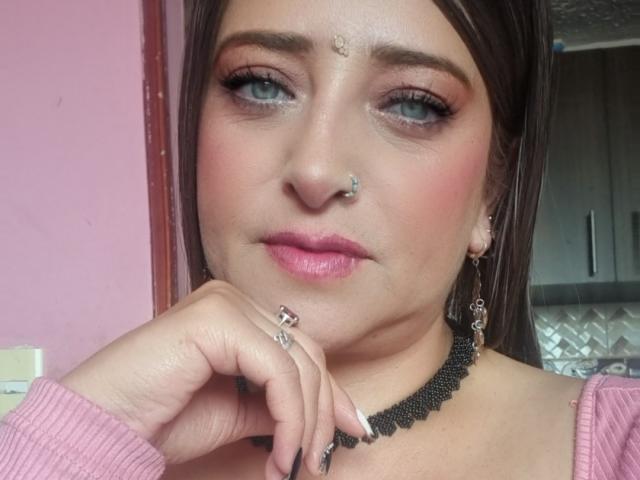 AlessadraJones - Live porn &amp; sex cam - 25776545