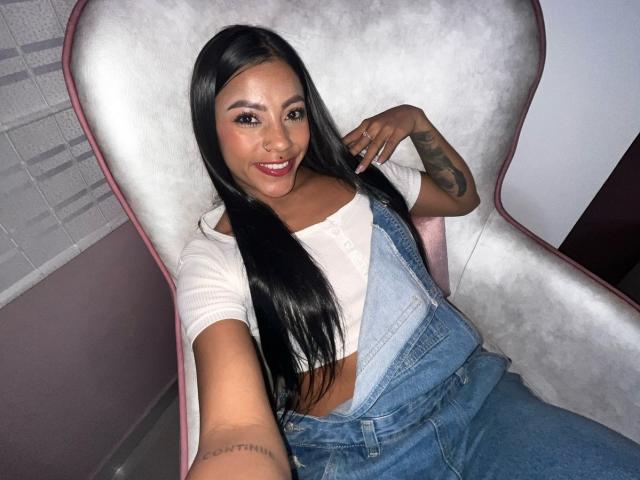 Amberv - Live porn &amp; sex cam - 25777437