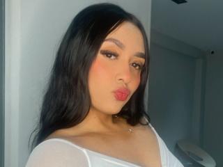 SofiaJames - Live porn &amp; sex cam - 25779661