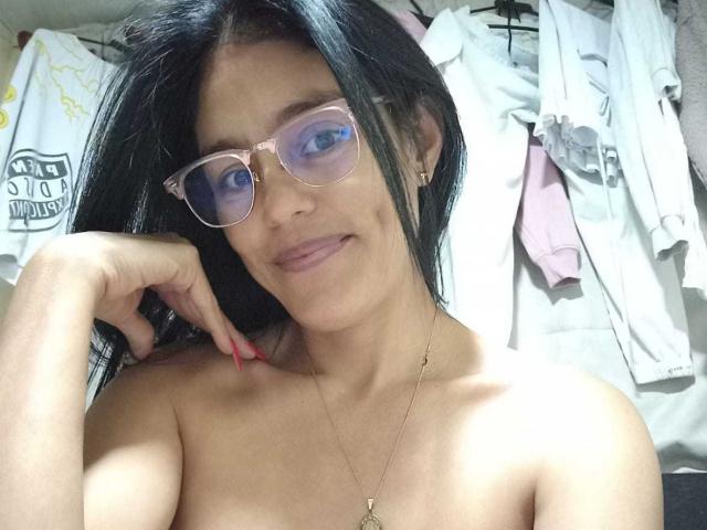 ElizabethManson - Live porn &amp; sex cam - 25779709