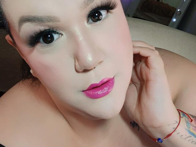 GiannaMorrys - сексуальная веб-камера в реальном времени - 25779965