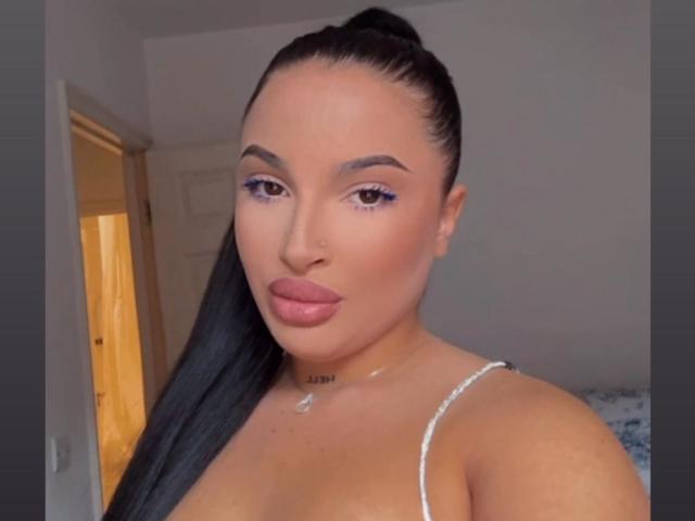 Alexbecky89 - Live sex cam - 25780905