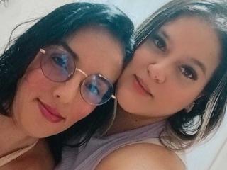 JenniferAndMia - Camera khiêu dâm &amp; quyến rũ trực tiếp - 25781925