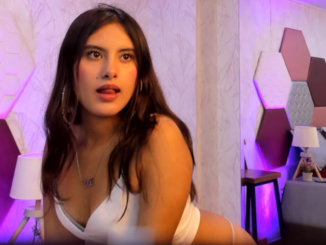 AnnieHotStar - Live porn &amp; sex cam - 25782821