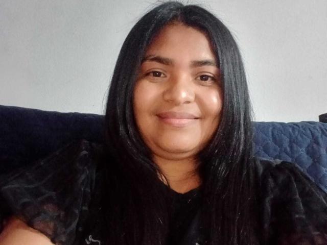 CataleyaGomez - פורנו בשידור חי ומצלמת סקס - 25784397