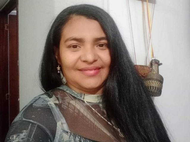 CataleyaGomez - Sexe cam en vivo - 25784425