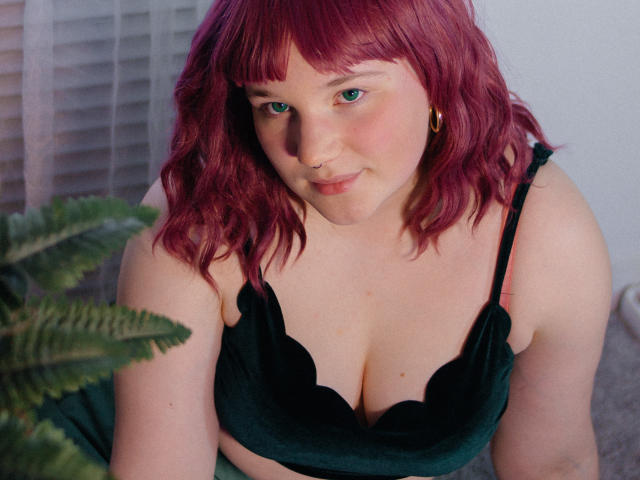 SophieLenore - Live Sex Cam - 25792513