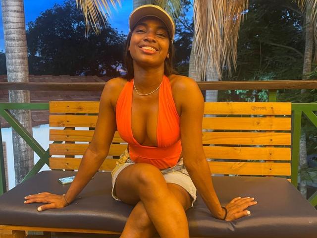 HazelJonnes - Live porn &amp; sex cam - 25794429