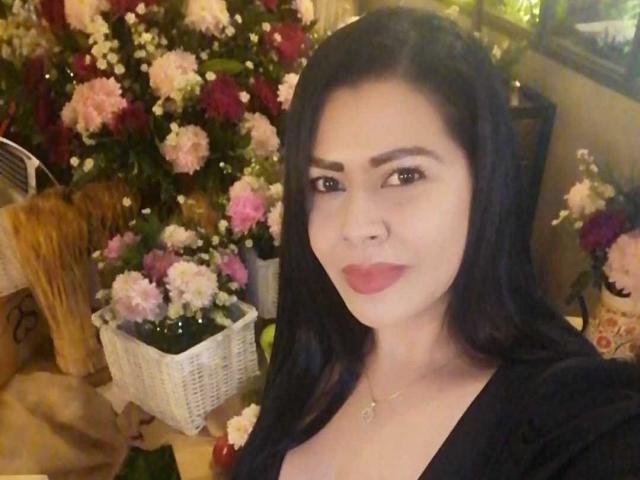 SofiMontes - Élő pornó és szexkamera - 25797229