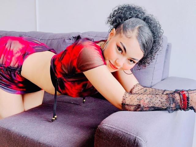 SammyHills69 - Porno na żywo i seks kamera - 25800349