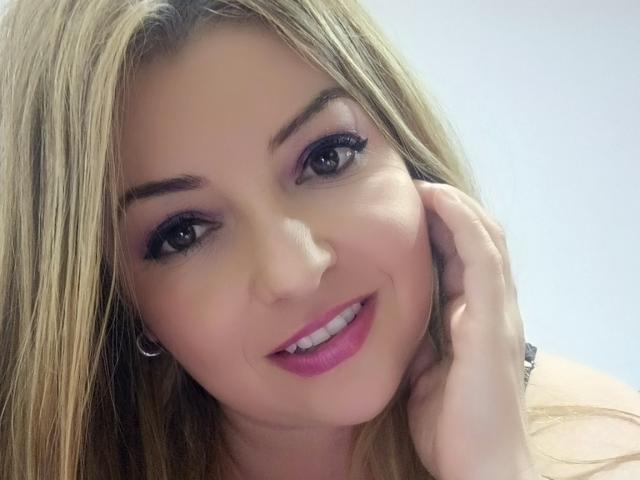 NatalyHami - ライブポルノ&amp;セックスカム - 25801449