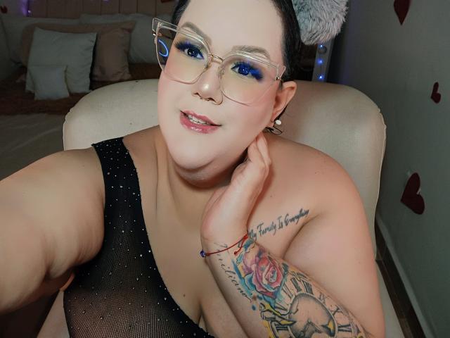 GiannaMorrys - Live porn &amp; sex cam - 25802749