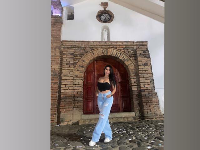 NahomyStone - Live porn &amp; sex cam - 25803801