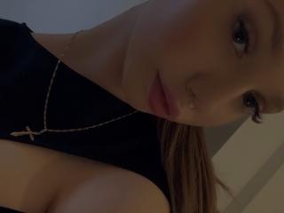 EmmaPassionate - Live porn &amp; sex cam - 25803977