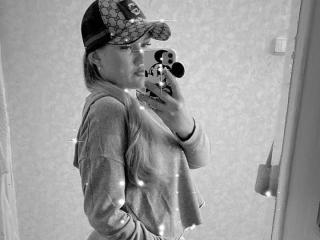 MikeAndAnna - Live porn &amp; sex cam - 25804309