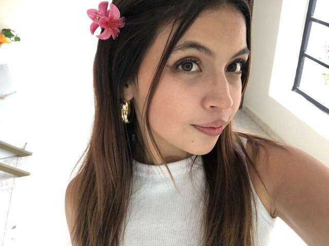 NyraVane - Live porn &amp; sex cam - 25807453