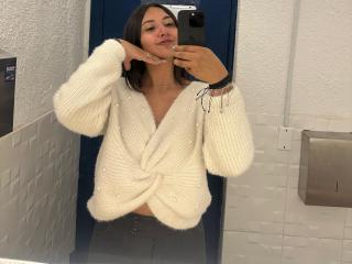 AmberxOne - Live sex cam - 25808433