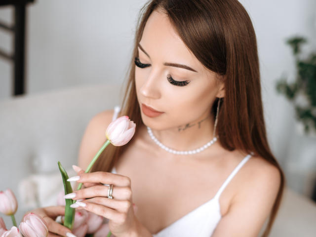 EvelinaMoor - Sexe cam en vivo - 25809229