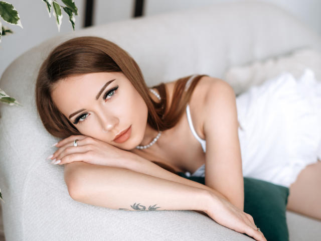 EvelinaMoor - Live porn &amp; sex cam - 25809249