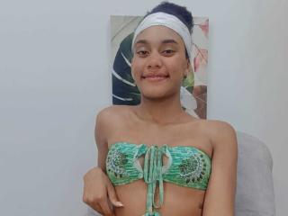 NahommyBrown - Live porn &amp; sex cam - 25811281