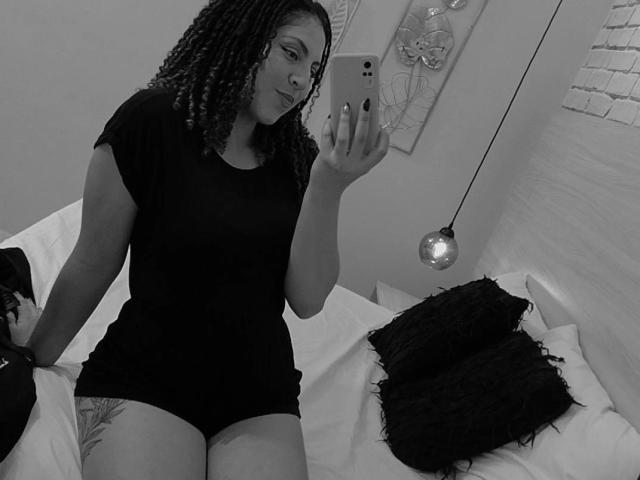 VictoriaKurt - Live porn &amp; sex cam - 25812873