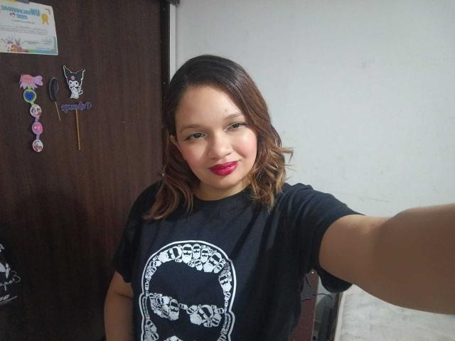 BiancaMorettii - сексуальная веб-камера в реальном времени - 25815897