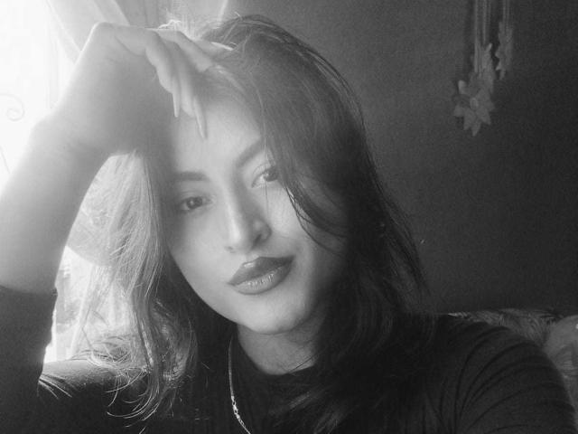 MichelleDenise - сексуальная веб-камера в реальном времени - 25816581