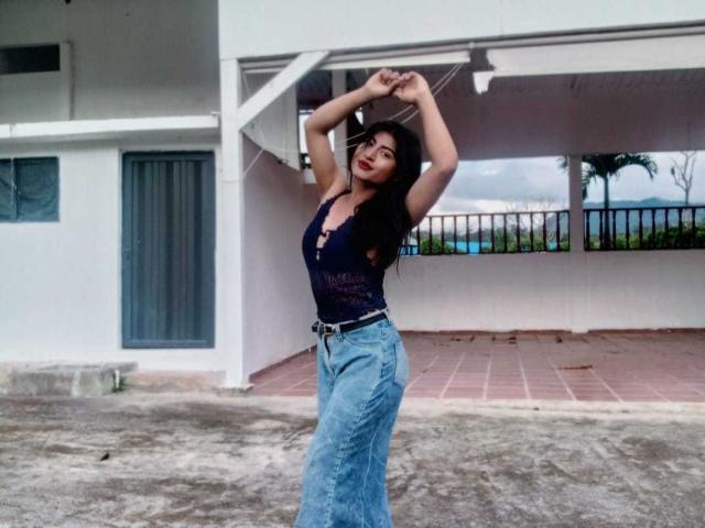 MichelleDenise - Camera khiêu dâm &amp; quyến rũ trực tiếp - 25816721