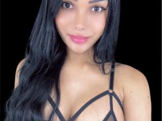 VanezzaTss - Live porn &amp; sex cam - 25817613