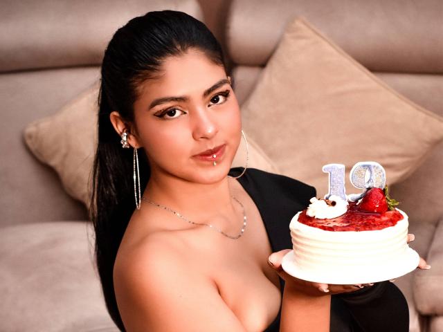 AliciaStone - Sexe cam en vivo - 25817737