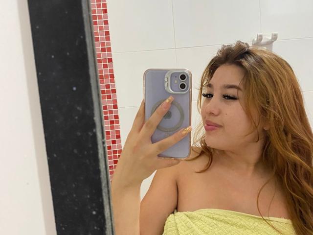 JazminRoyale - Live porn &amp; sex cam - 25818833