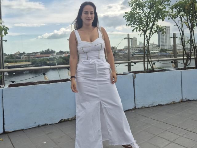 RousseMelinda - Live porn &amp; sex cam - 25818897