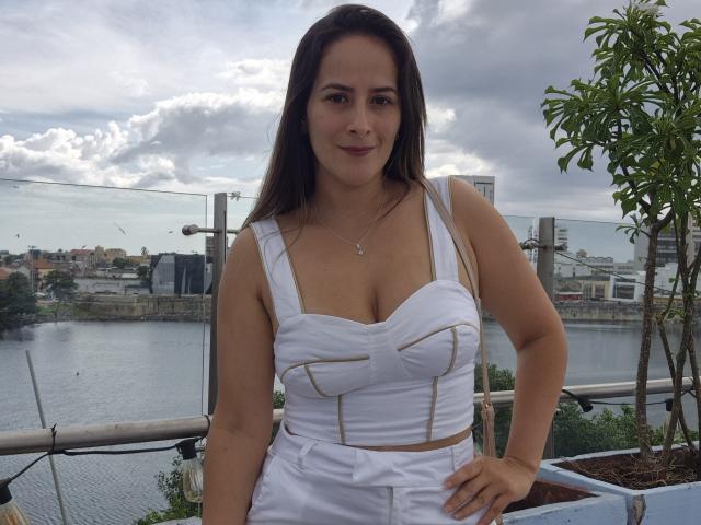 RousseMelinda - Sexe cam en vivo - 25818913