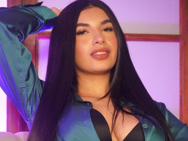 VeronicaaJoness - פורנו בשידור חי ומצלמת סקס - 25819517