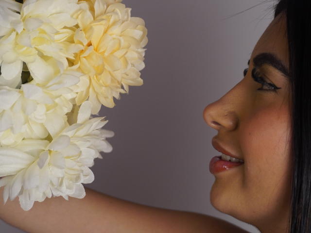 VeronicaaJoness - Sexe cam en vivo - 25819557