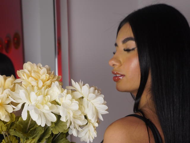 VeronicaaJoness - Camera khiêu dâm &amp; quyến rũ trực tiếp - 25819737