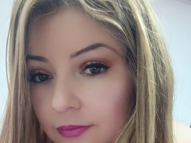 NatalyHami - Live porn &amp; sex cam - 25820297