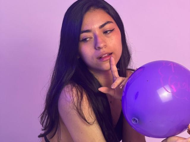 CanelleGarces - Live porn &amp; sex cam - 25825401