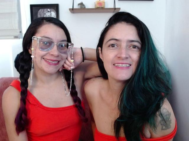 LunaVenus - Live Sex Cam - 25827421