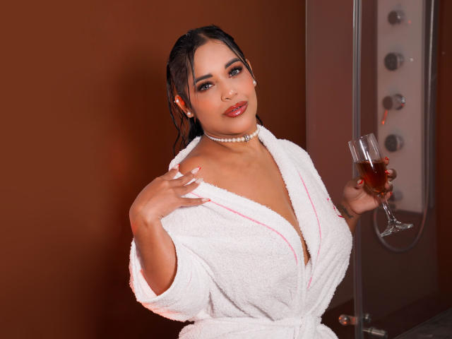 LanaRosel - Live porn &amp; sex cam - 25829533