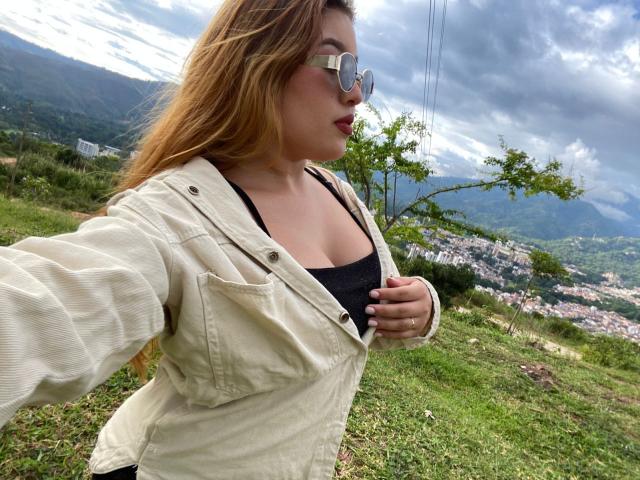 JazminRoyale - Live porn &amp; sex cam - 25830301