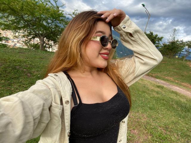 JazminRoyale - Camera khiêu dâm &amp; quyến rũ trực tiếp - 25830313