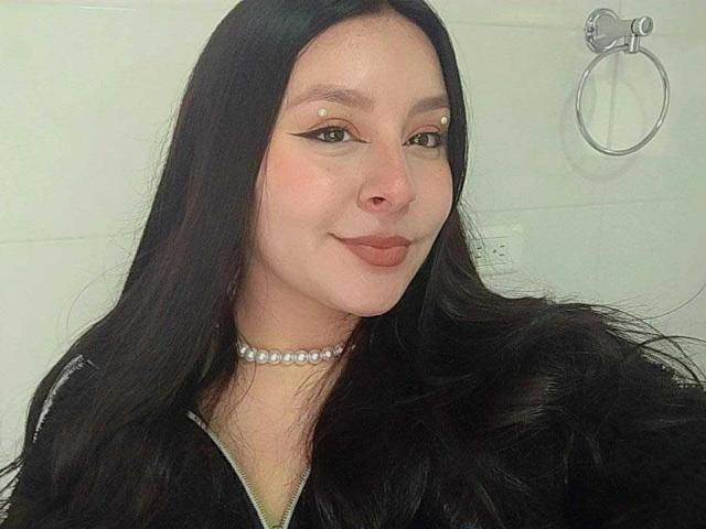 EmaJames - Camera khiêu dâm &amp; quyến rũ trực tiếp - 25830689